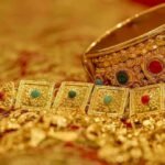 Gold Price Today: त्योहारी सीजन में महंगा हुआ सोना, चांदी रही स्थिर; जानिए आपके शहर में क्या है 10 ग...