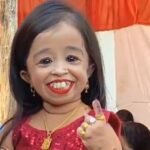 दुनिया की सबसे छोटी महिला ज्योति ने डाला वोट, दिया संदेश