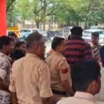Baloda Suspect Death : सड़क पर संदिग्ध हालत में मिली ड्राइवर की लाश, जांच की मांग को लेकर अन्य ड्राइव...