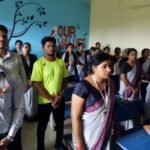 ब्रिलियंट पब्लिक स्कूल बनारी जांजगीर में अहमदाबाद विमान हादसा में मृतक यात्रियों को श्रद्धांजलि दी ग...