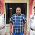 JanjgirChampa Attack Arrest : हत्या की नीयत से टंगिया, रॉड, डंडे से प्राणघातक हमला, फरार आरोपी गिरफ्...