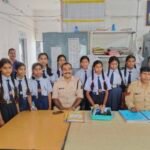 Nawagarh News : नवागढ़ थाना का स्कूली छात्र-छात्राओं ने किया भ्रमण, थाना परिसर में नपं अध्यक्ष, उपाध्...