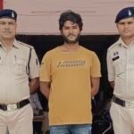 JanjgirChampa Arrest : युवक ने लहराया तलवार, बलौदा पुलिस ने गिरफ्तार किया, तलवार भी जब्त...