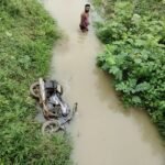 JanjgirChampa Death : अज्ञात वाहन ने बाइक सवार को टक्कर मारी, बाइक समेत गिरा नहर में, हादसे में हुई ...