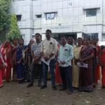 Korba News : शराब बनाने और बेचने वालों के खिलाफ महिलाएं लामबंद, बोतली गांव से भी महिलाएं कलेक्टोरेट ...