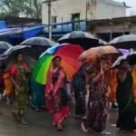 Korba Lady Alert : महिलाओं ने शराब की अवैध बिक्री बंद कराने के लिए कमर कसी, महिलाओं ने बड़ी संख्या मे...