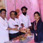 Adbhar News : 10वीं और 12वीं में उत्कृष्ट प्रदर्शन करने वाले छात्र-छात्राओं को किया गया सम्मानित, अत...