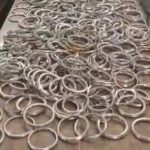 Janjgir Police Action : नैला के दुर्गा पंडाल में पहुंचे युवकों से 1700 स्टील के कड़े पुलिस ने उतरवाकर...