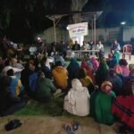 Janjgir : पोड़ीशंकर गांव में रात्रि चौपाल : हितग्राहियों से सीधा संवाद, आवास निर्माण में तेजी पर जोर