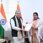 रेल मंत्री अश्विनी वैष्णव से जांजगीर-चाम्पा की सांसद कमलेश जांगड़े ने मुलाकात की, ट्रेनों के ठहराव को...