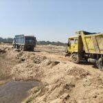 JanjgirChampa Action : रेत का परिवहन करते 7 हाइवा जब्त, राजस्व विभाग की टीम ने की कार्रवाई, बम्हनीडी...