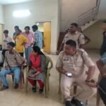 Raigarh News : रामनवमी पर जिला प्रशासन की कार्रवाई, नाबालिग का विवाह रुकवाया, परिवार को दी गई समझाइश...