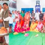 Sakti News : टेमर गांव के सरपंच चंद्र कुमार सोनी के द्वारा अंतर्राष्ट्रीय महिला दिवस पर कार्यक्रम आय...