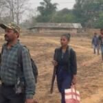 Jagdalpur Big News : कुख्यात नक्सली पापा राव ने अन्य 17 नक्सलियों के साथ सरेंडर किया... Video