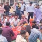 JanjgirChampa RoadBlock : हनुमान जी की मूर्ति को खण्डित करने का मामला, बजरंग दल के कार्यकर्ताओं ने च...