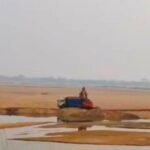 Sakti Big News : मिरौनी में महानदी का सीना छलनी कर रहे रेत माफिया, खनिज विभाग द्वारा कार्रवाई करने क...