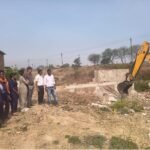 Raigarh Action : पंचायत समाधान मंच से बड़ी सफलता: 27,705 वर्गफीट शासकीय भूमि अतिक्रमण मुक्त, संवाद औ...