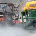 Janjgir-Akaltara Fire : थ्रेसर मशीन से धान की मिंजाई करते समय ट्रैक्टर इंजन में आग लगी, मौके पर मची ...