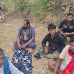 Janjgir-Nawagarh Arrest : नवागढ़ पुलिस ने जुआ खेलने वाले 8 जुआरियों को किया गिरफ्तार, जुआरियों से 35 ...