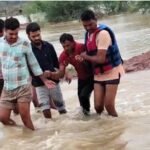 JanjgirChampa Big News : यात्री बस में जा रहा था हेल्पर, कंजी नाला में पुल के ऊपर 3 फ़ीट पानी बहने से...