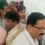 JanjgirChampa Big News : नगर पंचायत नरियरा की सेवा सहकारी समिति में खाद नहीं मिलने से किसान परेशान, ...