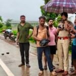 Janjgir-Akaltara Accident Big News : ट्रक के कुचलने से बाइक सवार युवक की मौत, अन्य 2 युवक गम्भीर, बि...