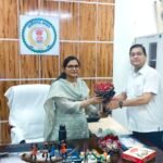 Sakti News : नगर पालिका अध्यक्ष श्याम सुंदर अग्रवाल ने कलेक्टर जयश्री जैन से की मुलाकात, नगर के विका...